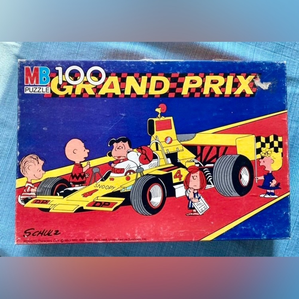 Vintage Peanuts “Grand Prix” 100 piece Puzzle